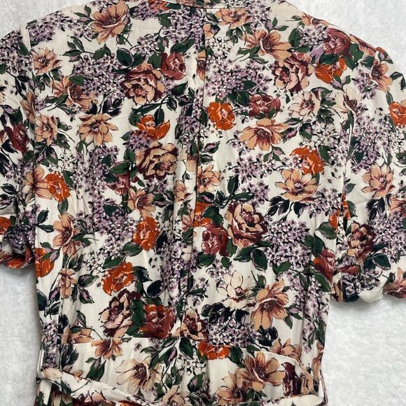 MNG Casual Floral Wrap Dress S Short Sleeve Tie Waist Boho Cottagecore Size 4 - Picture 14 of 15